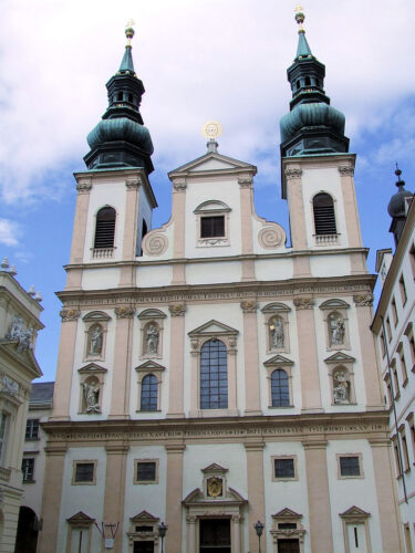 https://en.wikipedia.org/wiki/Jesuit_Church,_Vienna