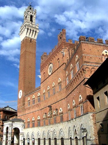 https://it.wikipedia.org/wiki/Palazzo_Pubblico_(Siena)