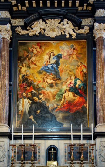 https://commons.wikimedia.org/wiki/Category:Altars_of_the_Sint-Carolus-Borromeuskerk_(Antwerp)#/media/File:Anvers_st_boromee_autel.jpg