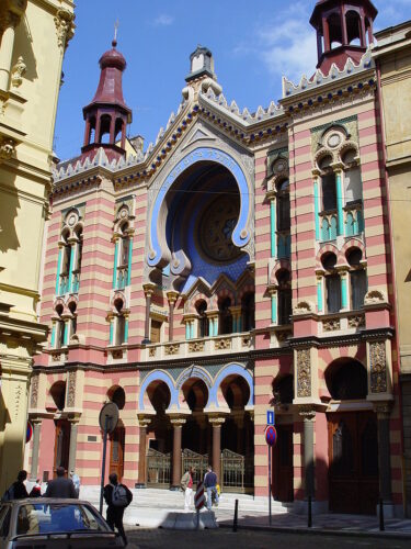 https://en.wikipedia.org/wiki/Jubilee_Synagogue