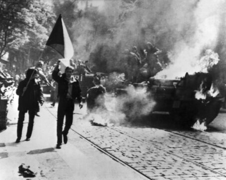 https://en.wikipedia.org/wiki/Warsaw_Pact_invasion_of_Czechoslovakia