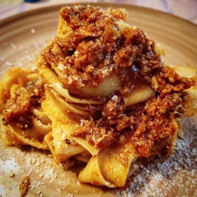 Pappardelle al cinghiale e olive nere