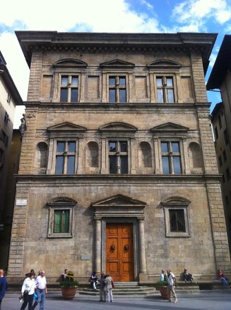 https://it.wikipedia.org/wiki/Palazzo_Bartolini_Salimbeni
