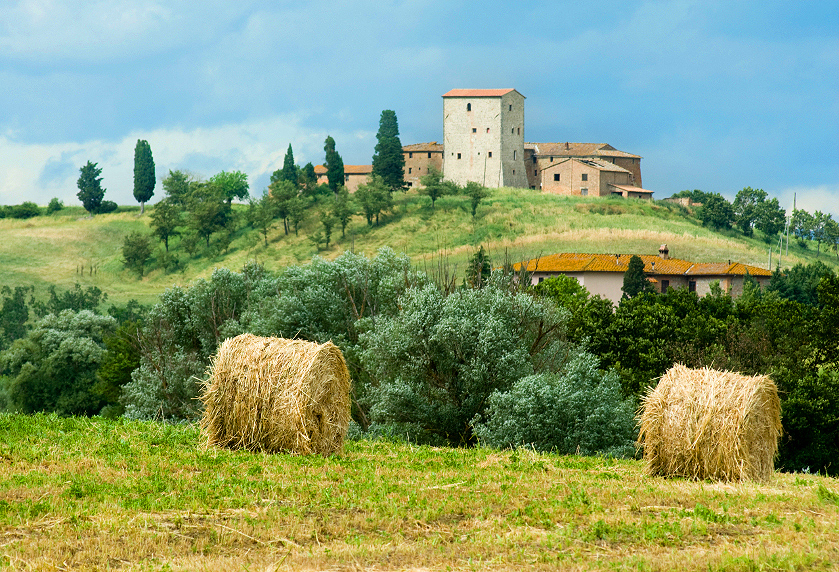 Explore Chianti Photo by https://itinerariesnow.com/2012/09/18/chianti-classico-itinerary-unforgettable-via-chiantigiana/