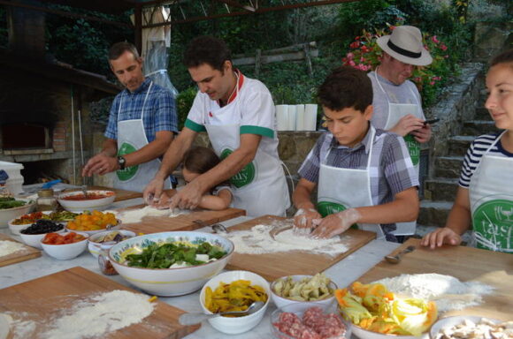 Cooking class in a Tuscan farmhouse