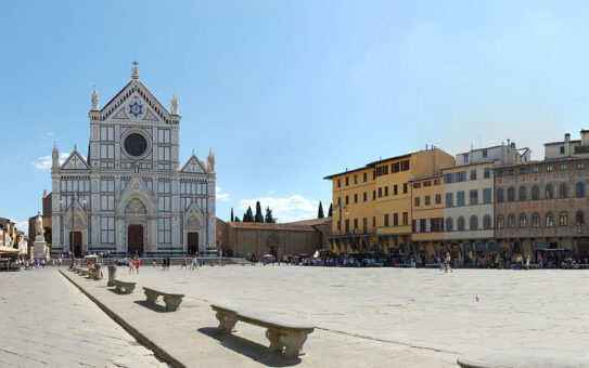 Piazza and Basilica di Santa Croce