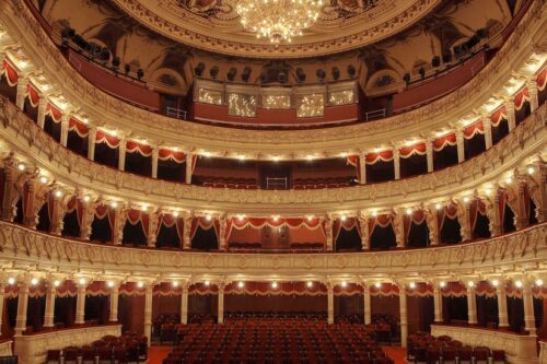 Watch an opera at Juliusz Słowacki Theatre