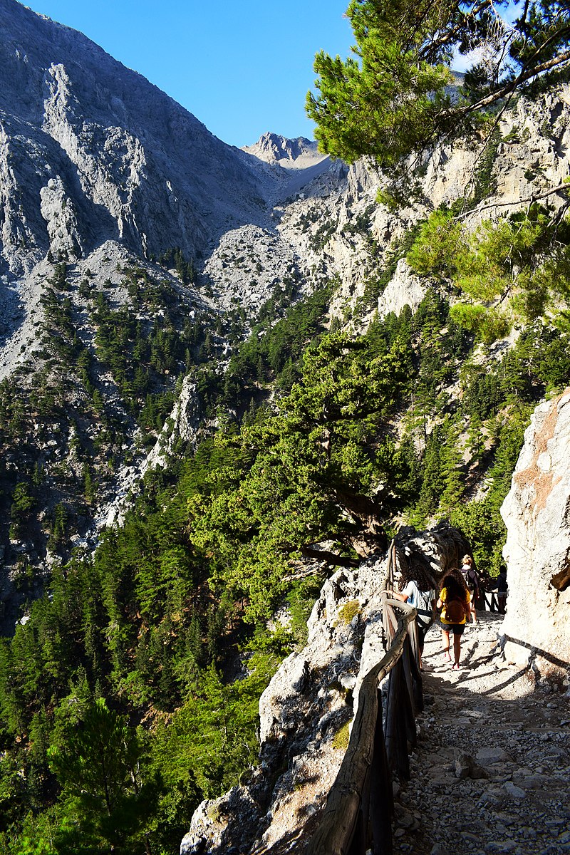 Cross the Gorge of Samaria