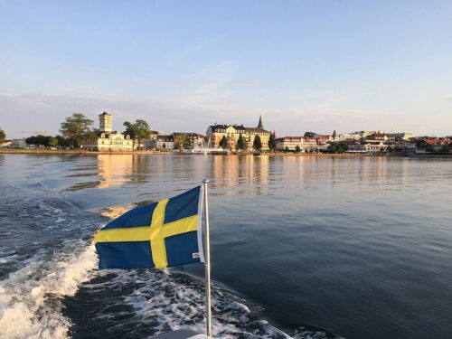 See the city by boat