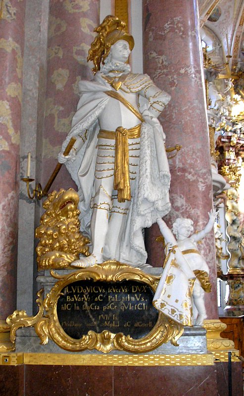 https://en.wikipedia.org/wiki/Louis_II,_Duke_of_Bavaria#/media/File:F%C3%BCrstenfeldbruck-Klosterkirche_8.jpg