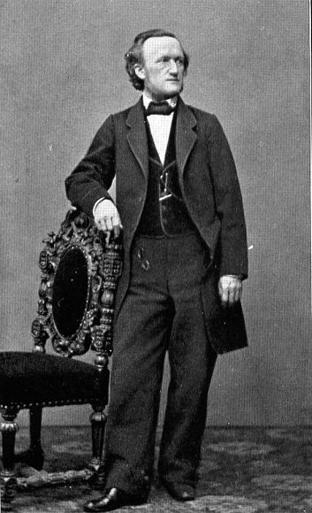 https://commons.wikimedia.org/wiki/Richard_Wagner#/media/File:Wagner_Munich_1864.jpg