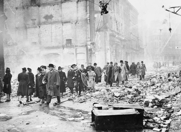 https://en.wikipedia.org/wiki/The_Blitz#/media/File:Bomb_Damage_in_London_during_the_Second_World_War_HU36157.jpg