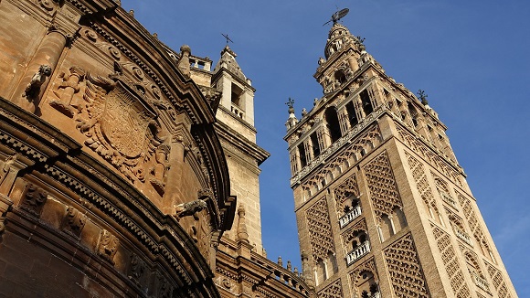 https://pixabay.com/de/photos/giralda-kathedrale-sevilla-spanien-2064185/