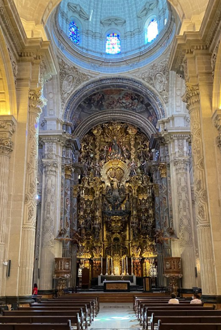 https://www.tripadvisor.com/Attraction_Review-g187443-d2167889-Reviews-Iglesia_Colegial_del_Salvador-Seville_Province_of_Seville_Andalucia.html