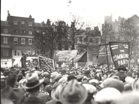 https://commons.wikimedia.org/wiki/Category:1926_United_Kingdom_general_strike#/media/File:Rally_in_Hyde_Park_during_the_General_Strike_of_1926.jpg