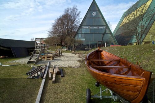 https://www.facebook.com/maritimtmuseum/photos