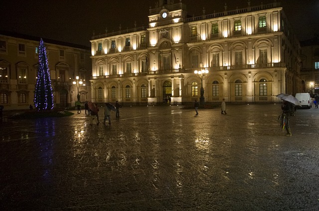 Palazzo di Universita https://pixabay.com/de/photos/italien-sizilien-catania-170256/