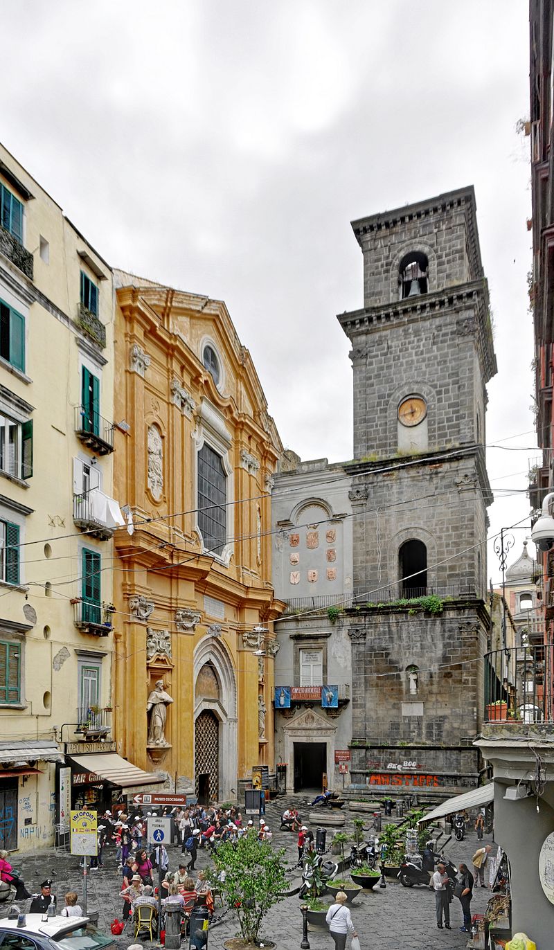 https://en.wikipedia.org/wiki/San_Lorenzo_Maggiore,_Naples#/media/File:Napoli_San_Lorenzo_Maggiore_BW_2013-05-16_11-47-11.jpg