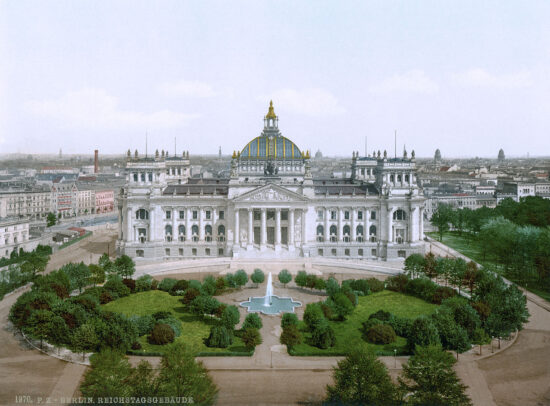 https://en.wikipedia.org/wiki/German_Empire#/media/File:Reichstagsgebaeude.jpg