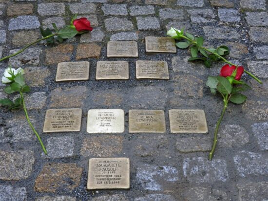https://www.facebook.com/SachsenhausenMemorial/photos