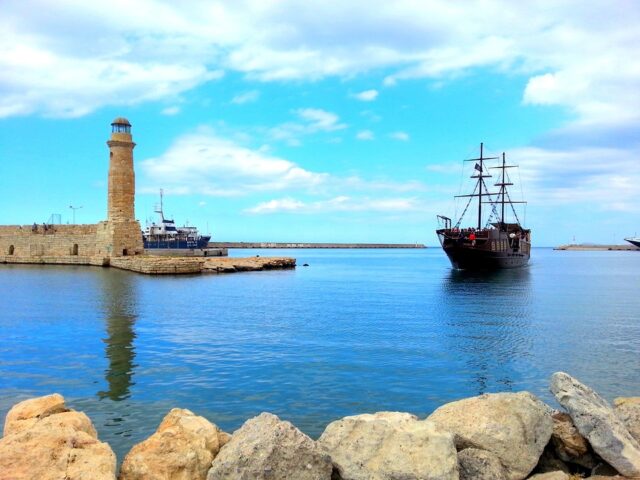 VISIT NEIGHBORING RETHYMNO