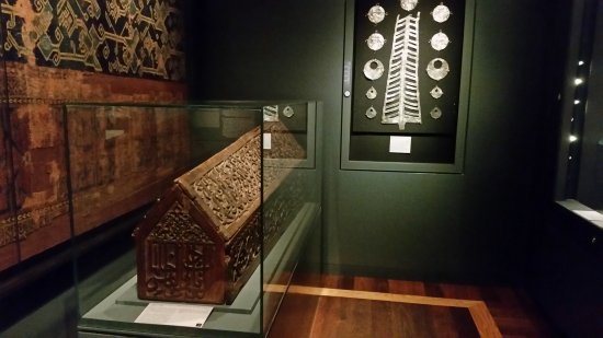 Immerse yourself in Islamic Art