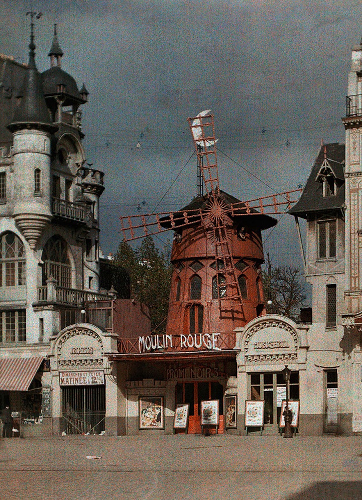 A night at the Moulin Rouge