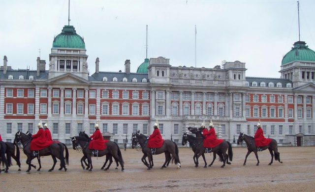 https://commons.wikimedia.org/wiki/File:Horse_Guards_Parade.jpg