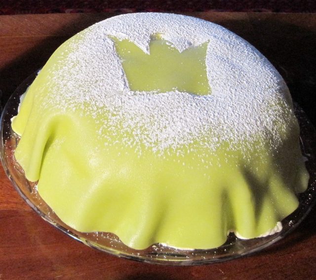 https://en.wikipedia.org/wiki/Princess_cake#/media/File:Prinsesst%C3%A5rtaCrop.jpg