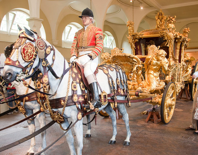 https://www.rct.uk/visit/the-royal-mews-buckingham-palace/highlights-of-the-royal-mews#/#goldstatecoach